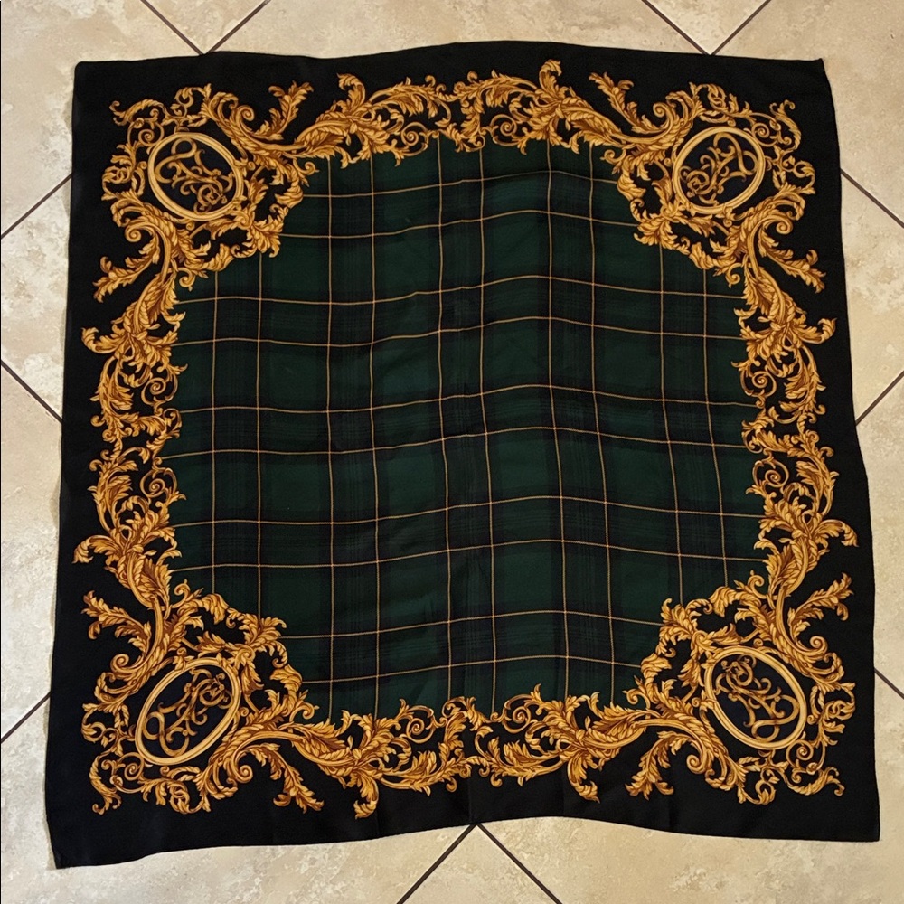 Lauren Ralph Lauren Black and Gold Scarf